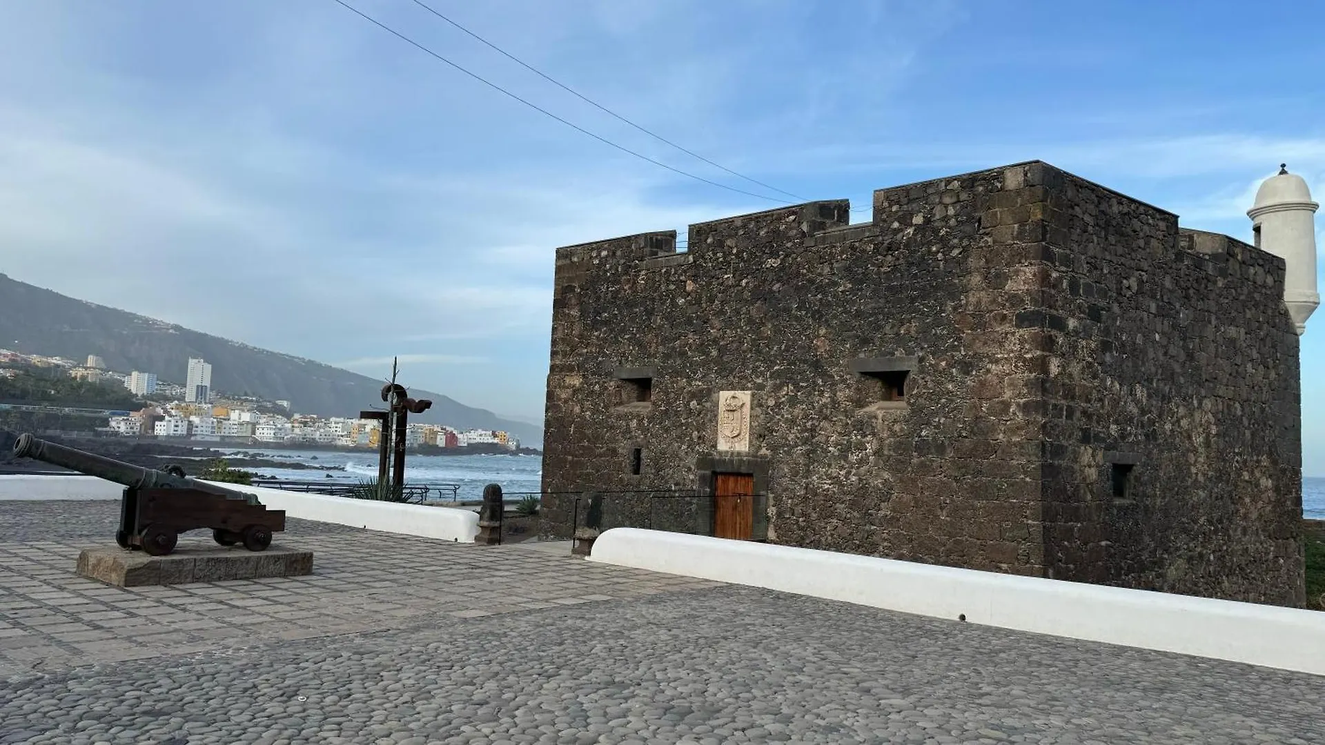 Marina Suites Tenerife Puerto de la Cruz  0*, Puerto de la Cruz (Tenerife)