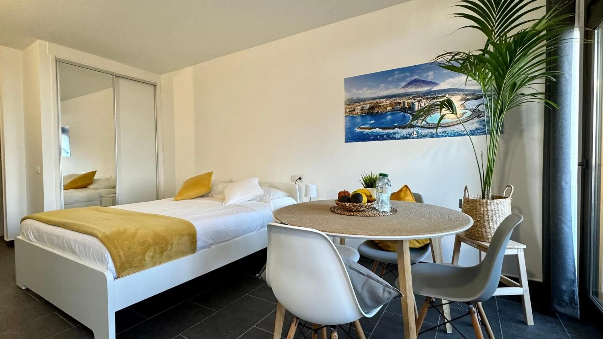 Apartamento Marina Suites Tenerife Puerto de la Cruz  España